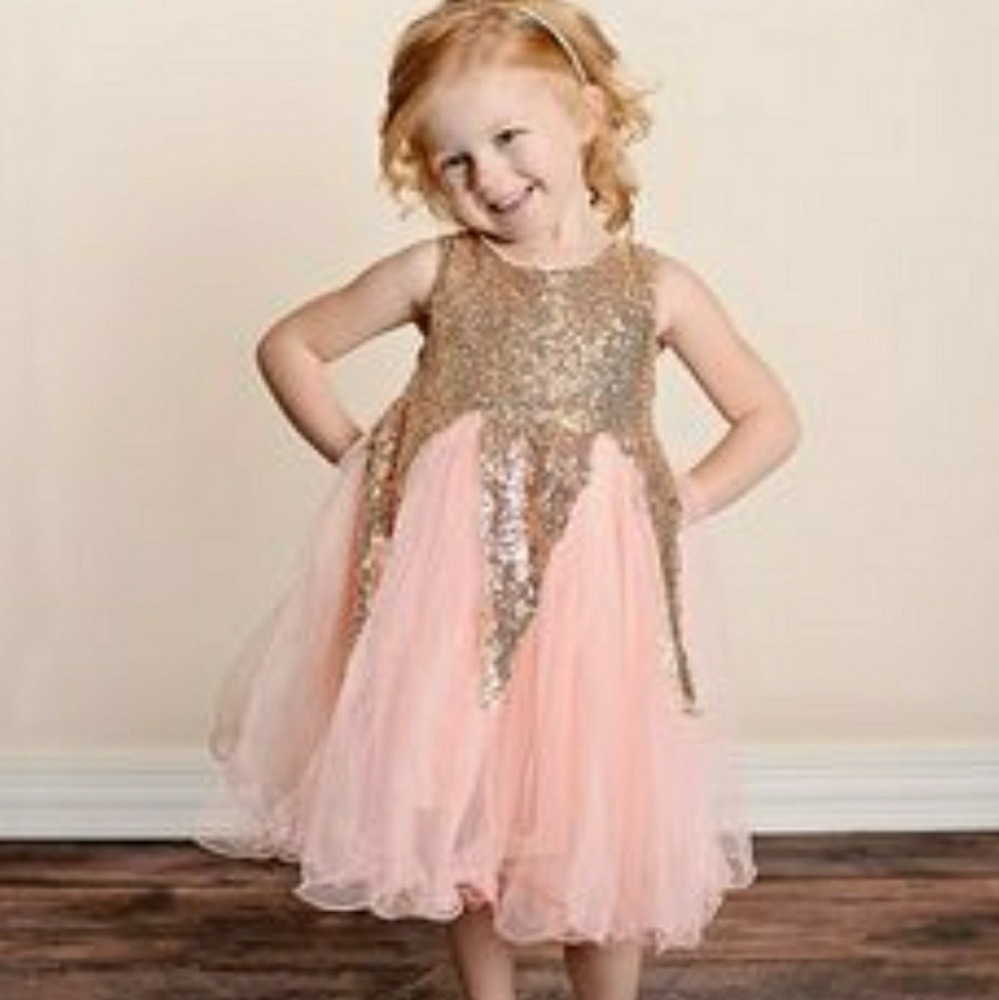 Gorgeous sequin dress, pink & gold! Girls size 5/6