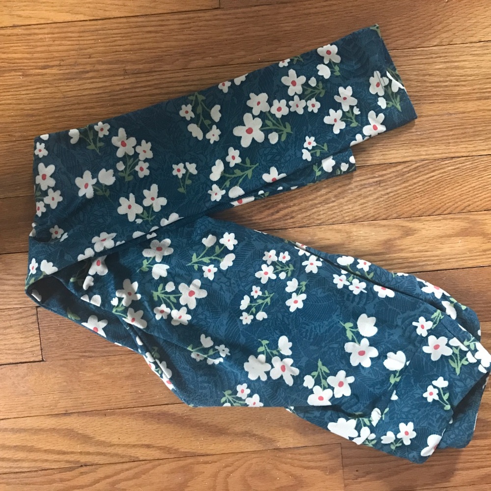 Lularoe OS floral leggings