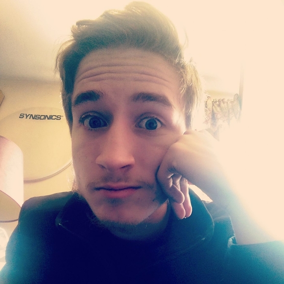 Meet your Posher, Justin - Picture 1 of 1