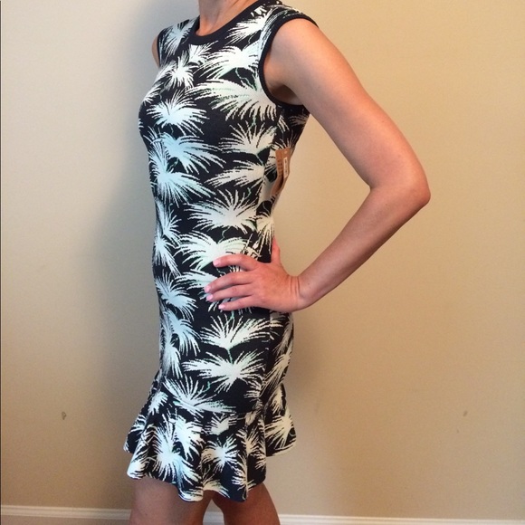 ๐HP 1/28 ๐๐NWT Rachel Rachel Roy dress - Picture 2 of 5