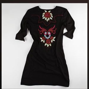 Rose Embroidery Dress M