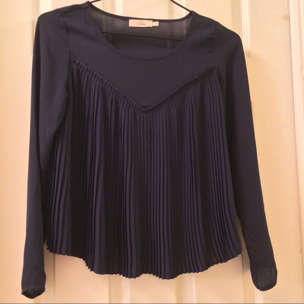 💙 Navy Blouse
