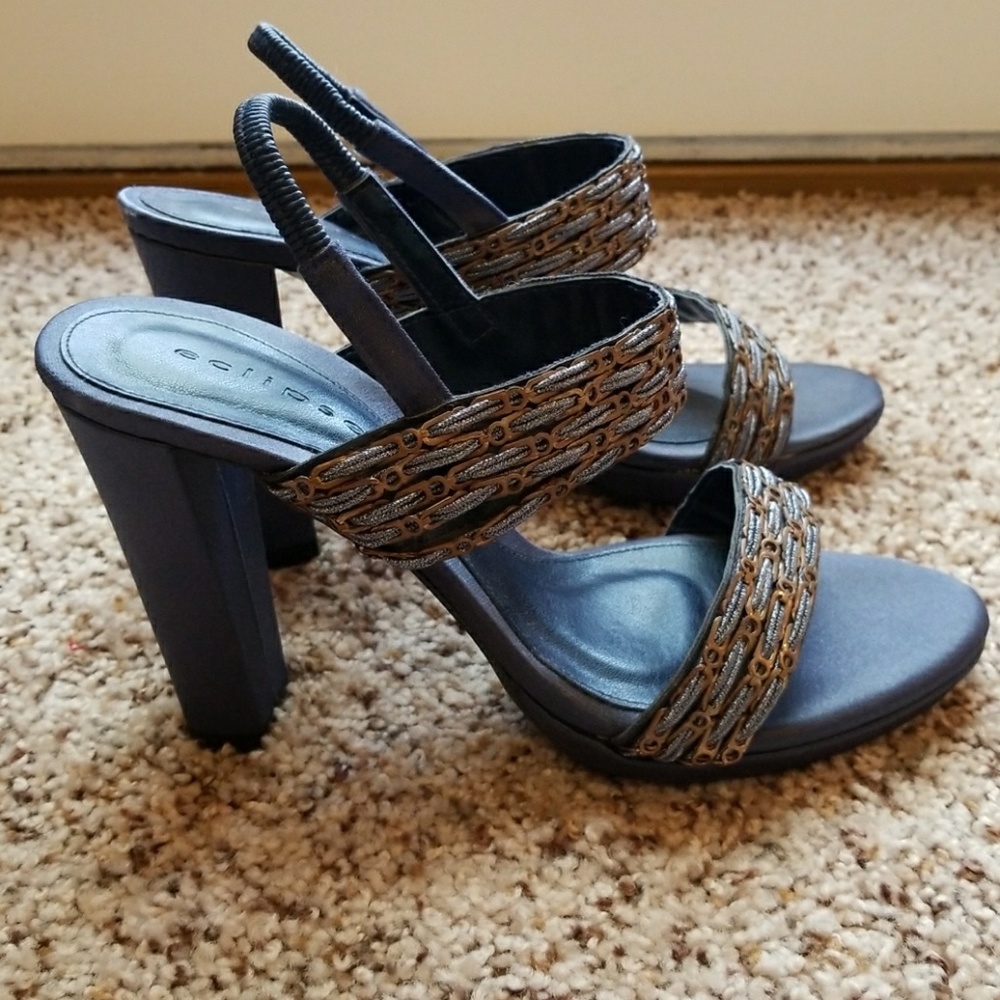 Shoes blue heels