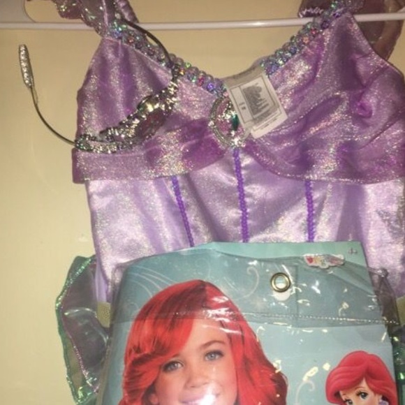 Mermaid dress up - Picture 2 of 2