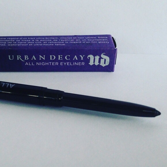 Urban Decay Eyeliner - Picture 2 of 2