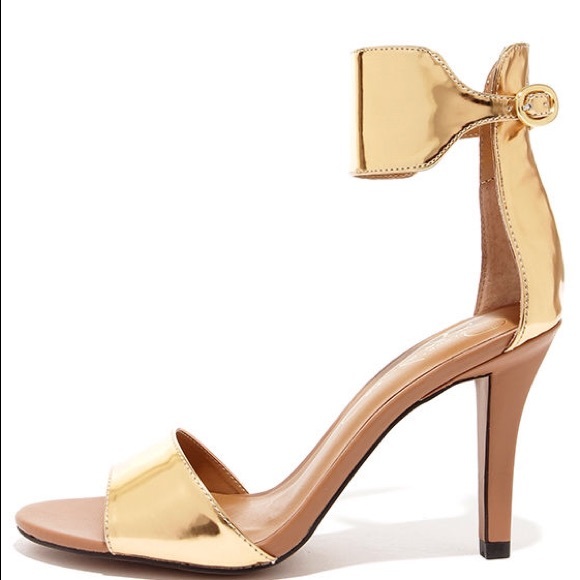 Report Signature Shoes - New Report Signature Glimmer Bronze sandal Report Signature Shoes - New Report Signature Glimmer Bronze sandal