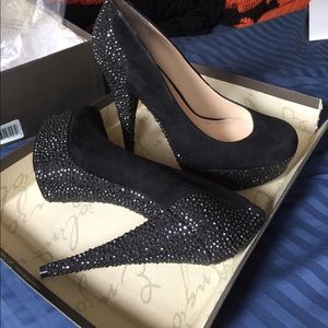 Shoes pumps