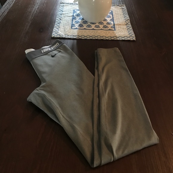 Nike pro pants - Picture 1 of 3