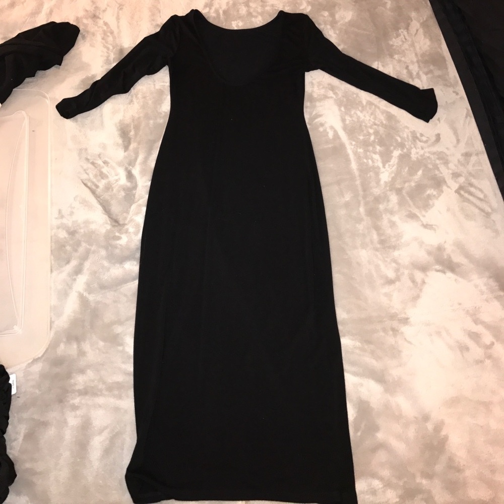 Black long sleeve midi dress
