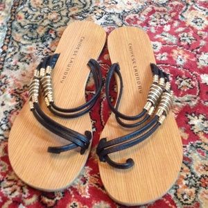 Chinese Laundry flat sandals