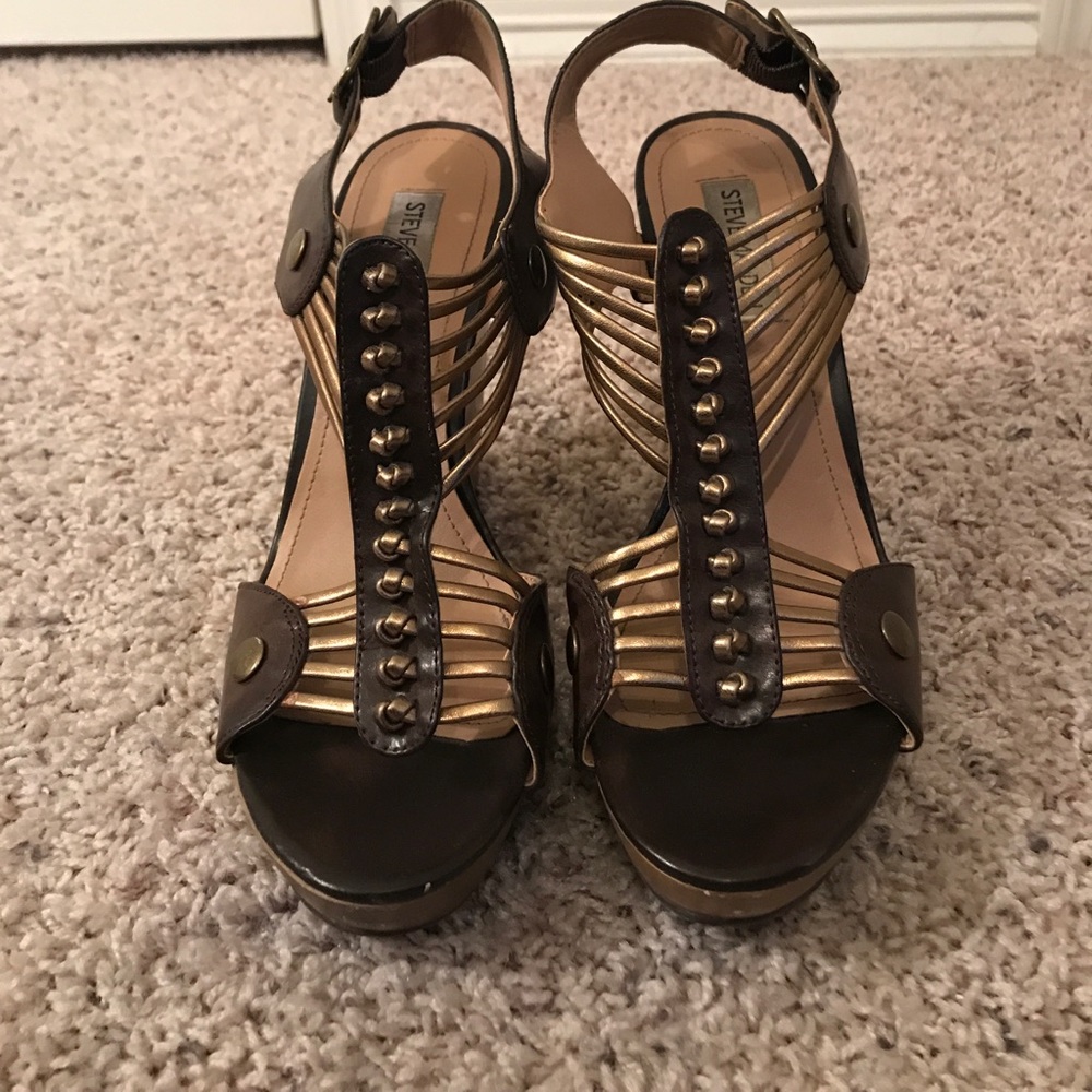 Steve Madden Wedges