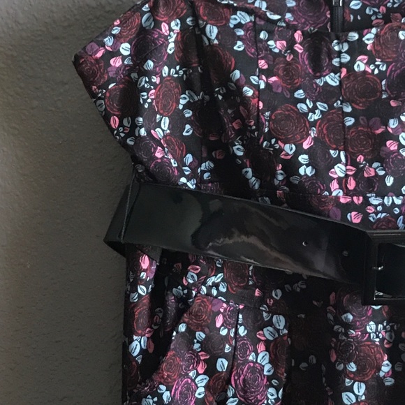 G by Guess 。Strapless Dress - Picture 2 of 2