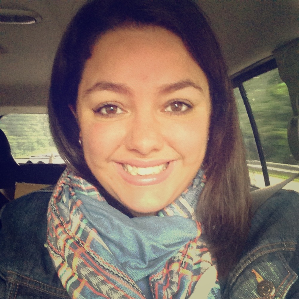 Meet your Posher, Alicia