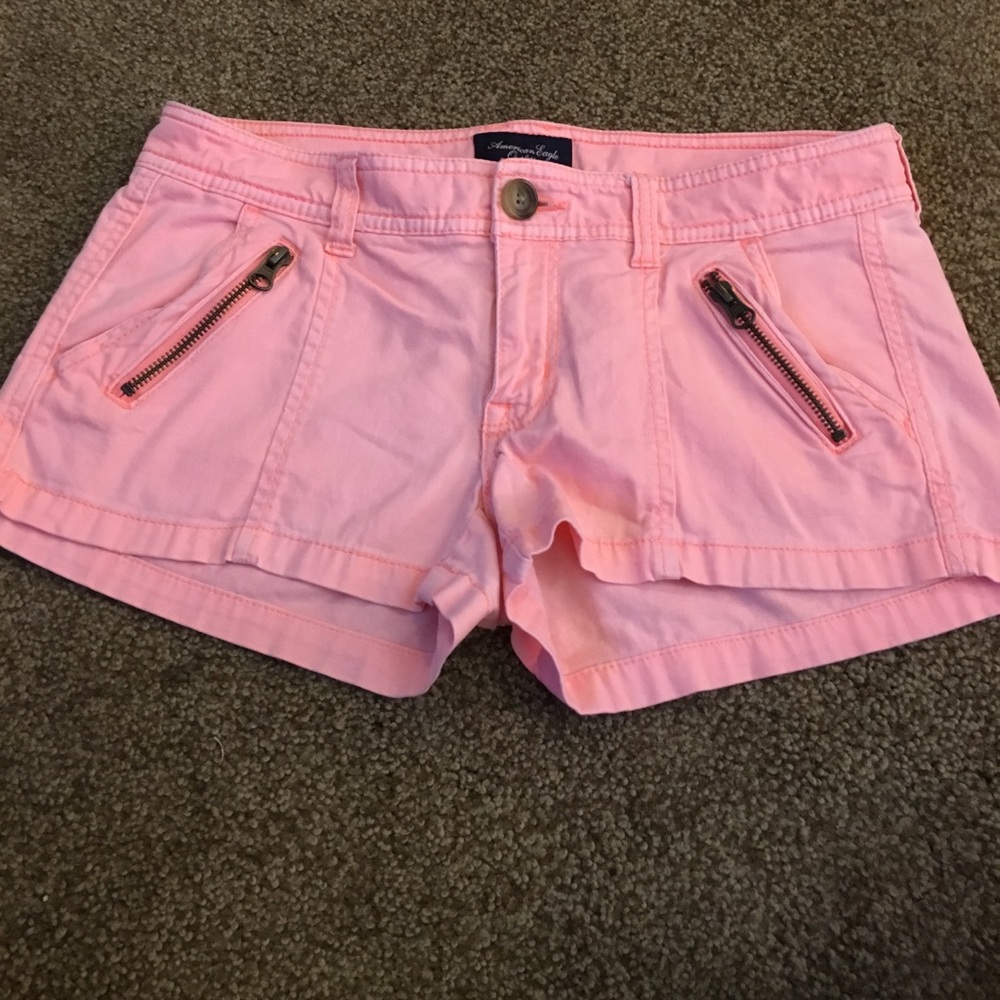 American Eagle Bright coral shorts sz 6