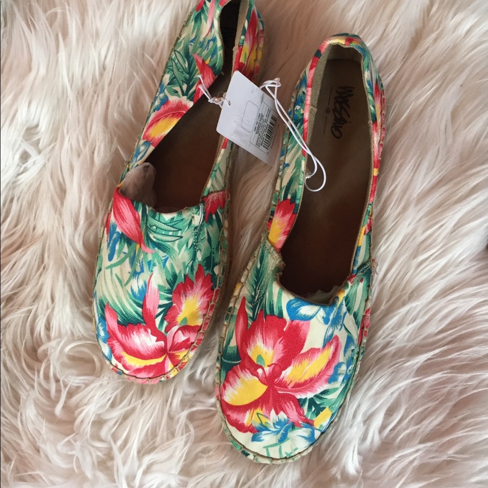 Summer slip on