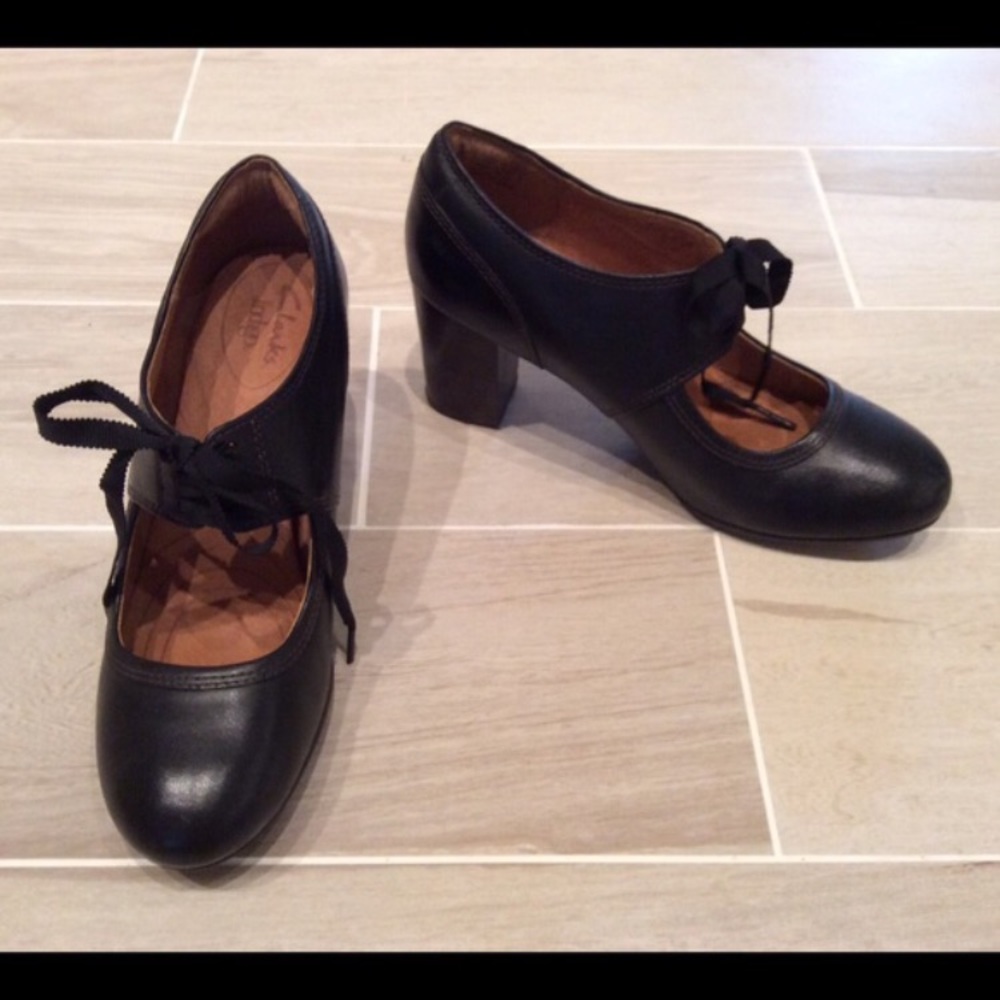 Vintage inspired Clarks heels.