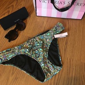 NWT Victoria's Secret The Knockout Bikini Bottom