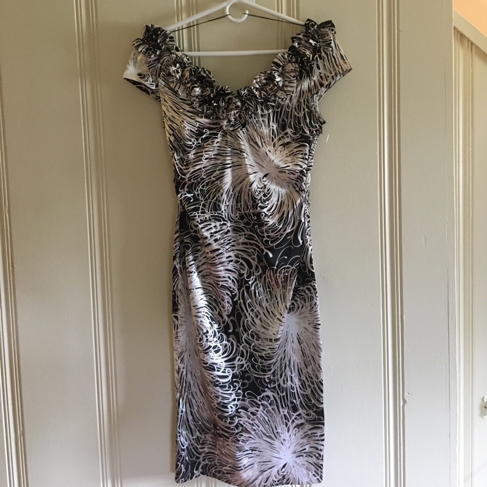 Maggy London sheath dress size 8