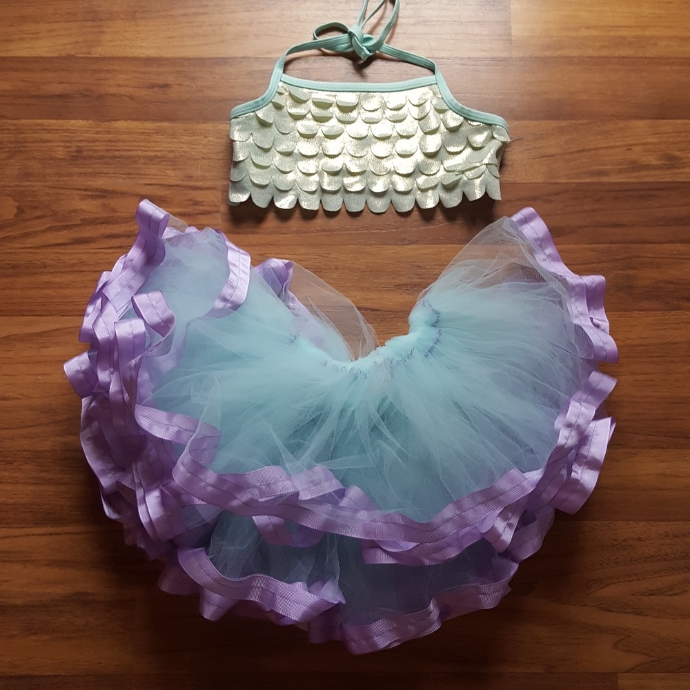 Girls costume 4-5T