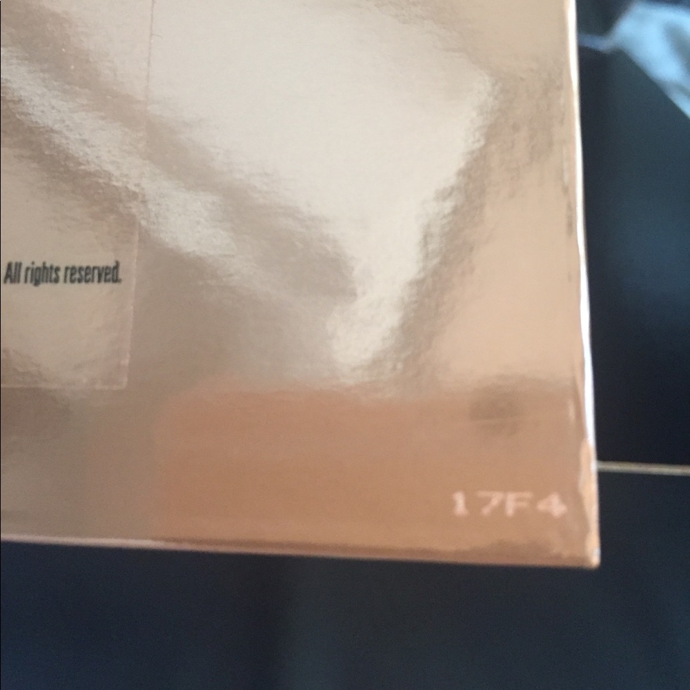 1 LEFT! HP x2! AUTH KYLIE KOKO KOLLECTION  PALETTE - Picture 8 of 8