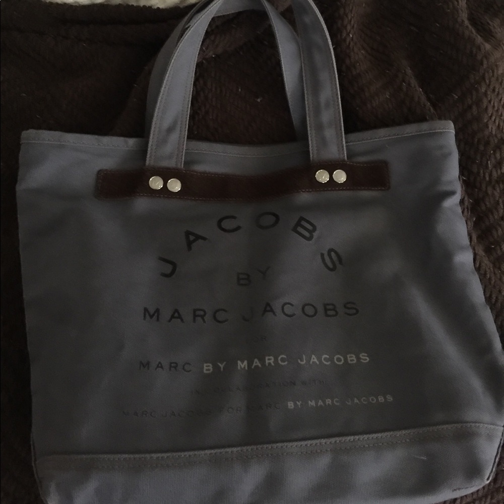 Dark grey Marc by Marc jacobs tore