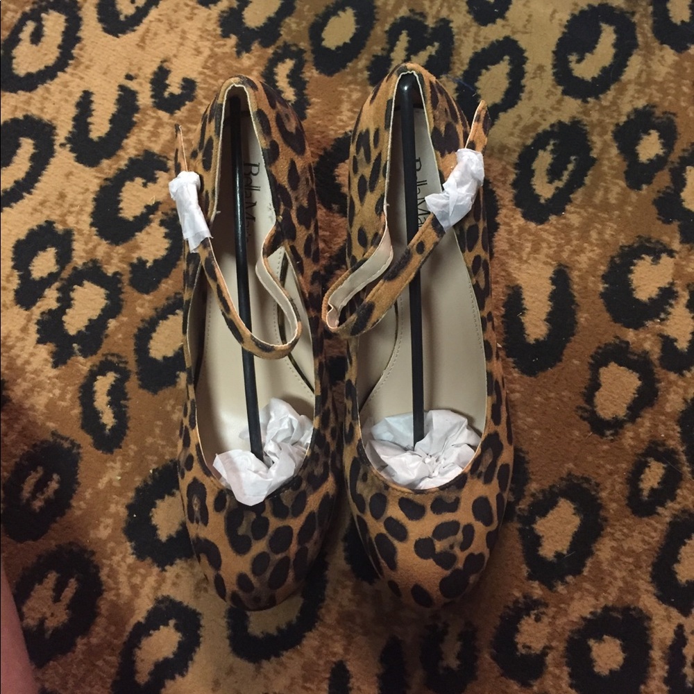 Leopard wedge