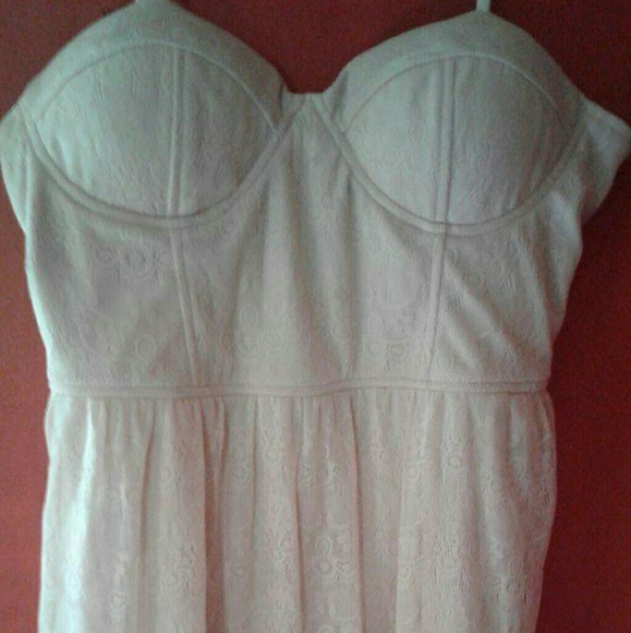 Mini dress - Picture 2 of 3