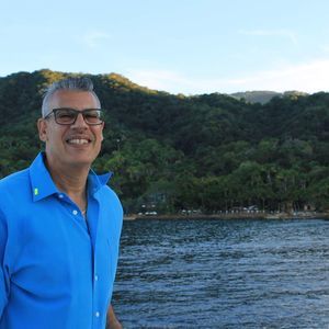 Meet your Posher, Mike