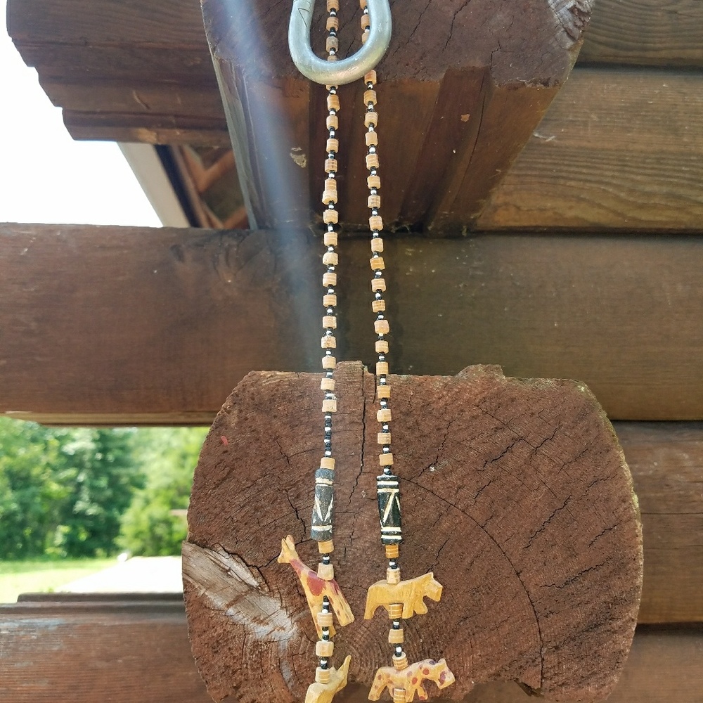 SAFARI NECKLACE