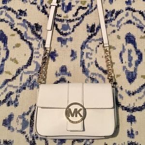 MICHAEL KORS Cross body purse