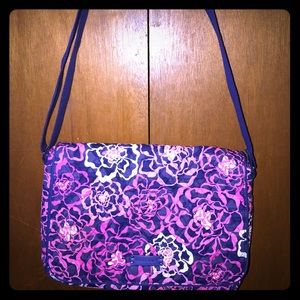 Vera Bradley messenger