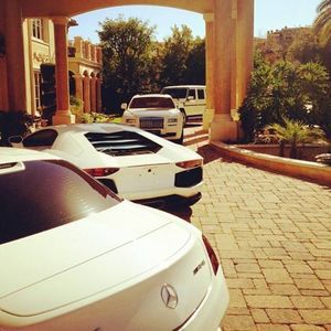 Meet your Posher, Jesus