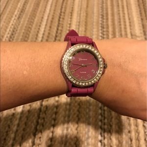 Geneva pink watch♦️