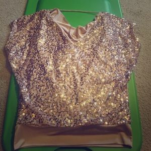 Sequenced Express Top