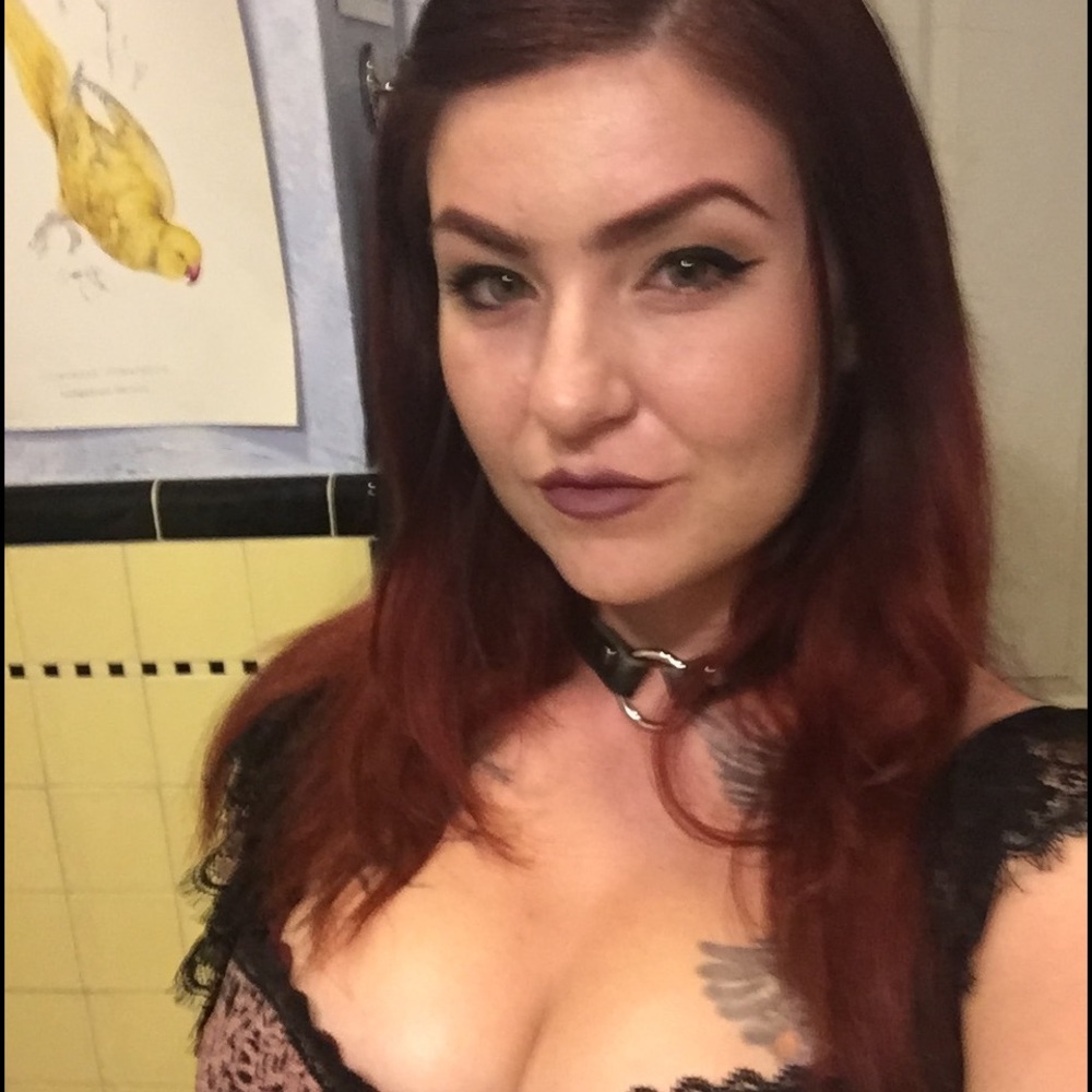 Meet your Posher, Katina