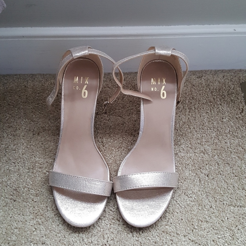 Mix 6 Sandal