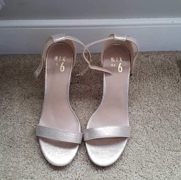 Mix 6 Sandal - Picture 1 of 4