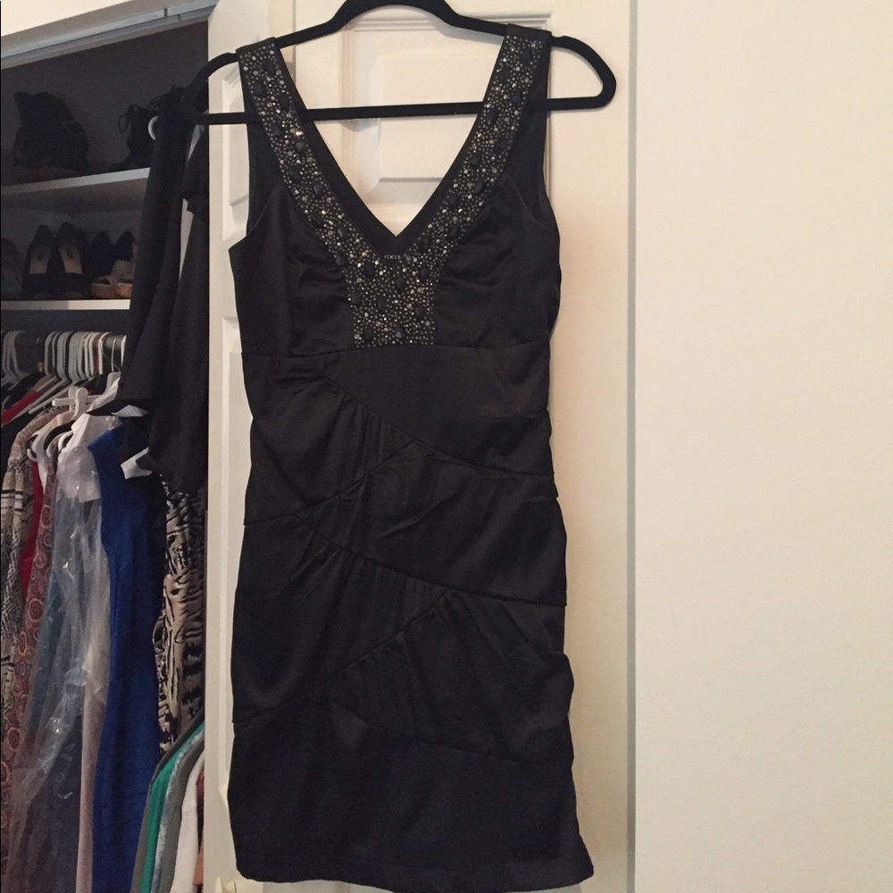 Black Mini Sequined Dress! ⭐️⭐️