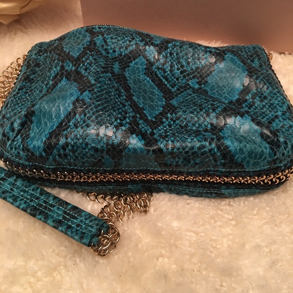 Authentic Stella McCartney cross body bag - Picture 7 of 7