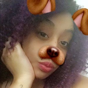 Meet your Posher, Gia