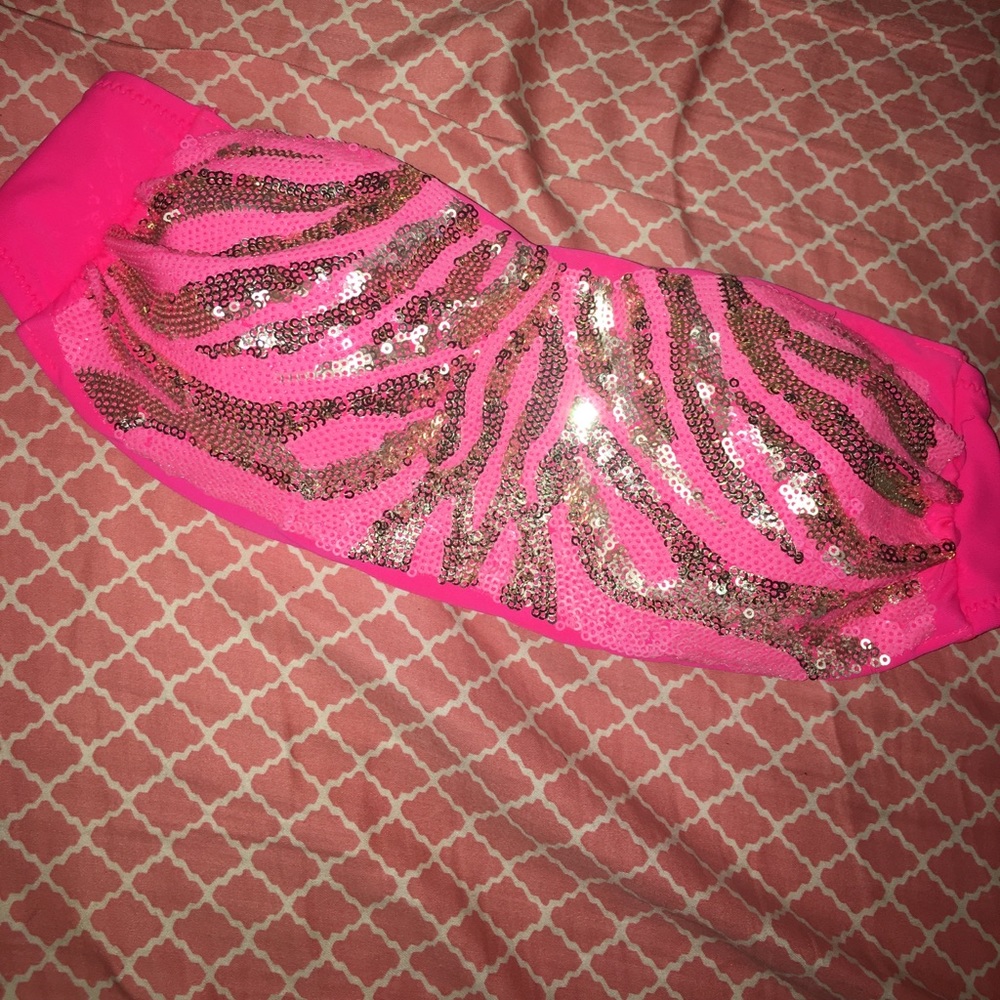 Swim top!