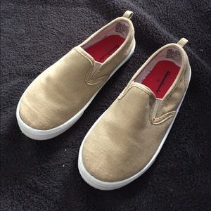 Boys tan shoes