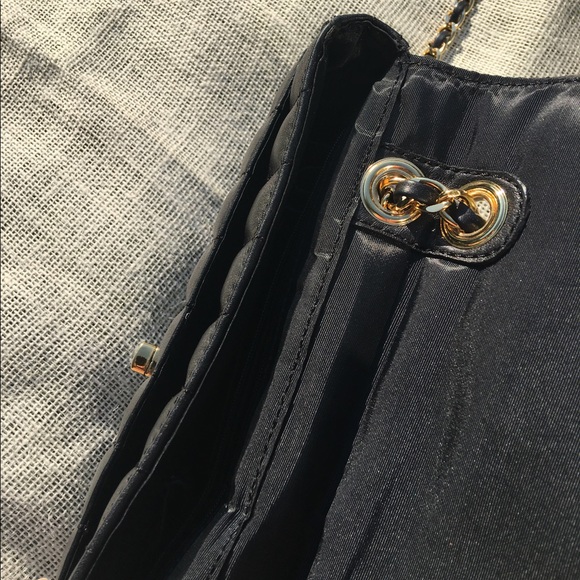 Kate Landry Black quilted Shoulder bag gold chain - Picture 7 of 7