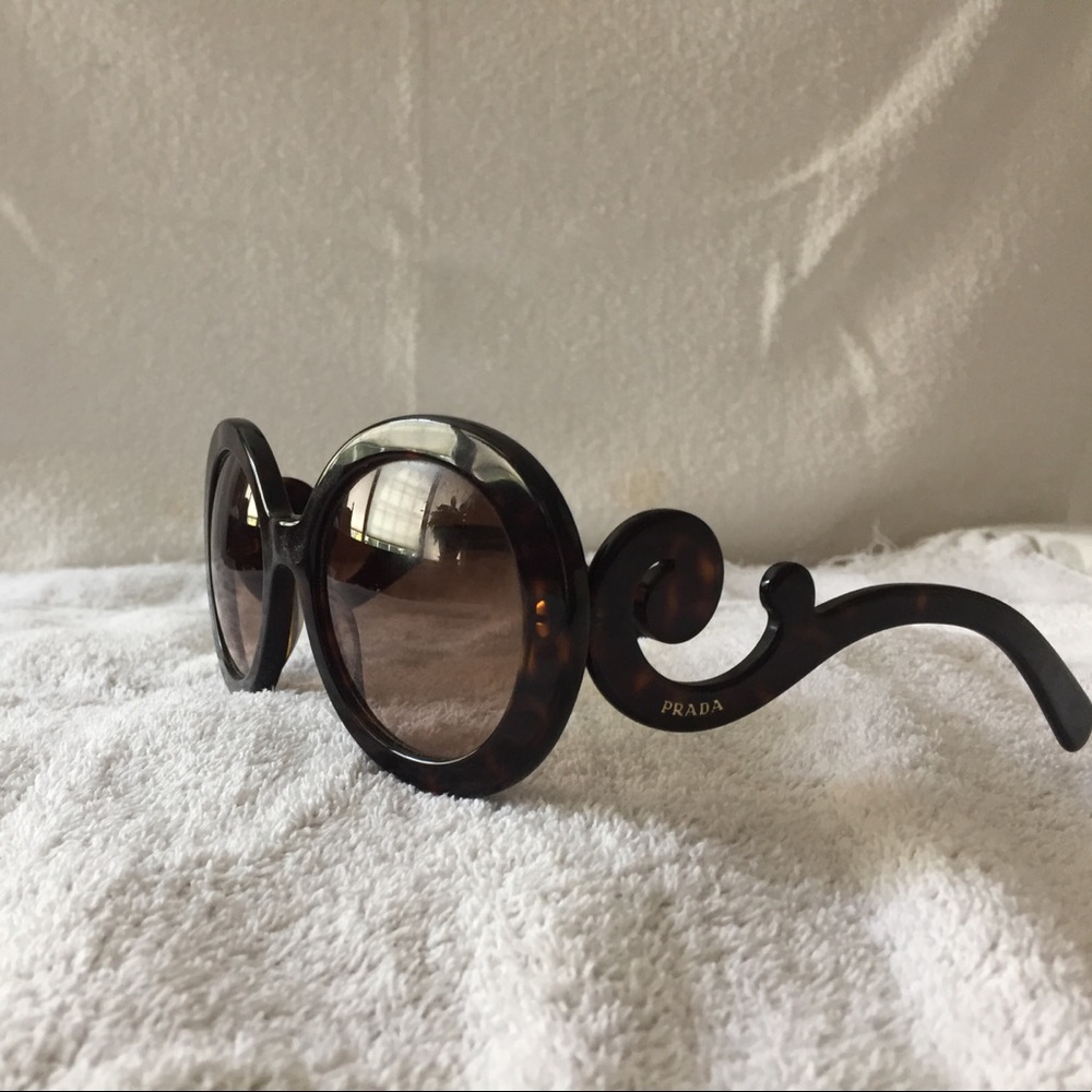 New Prada Sunglasses - Picture 1 of 1