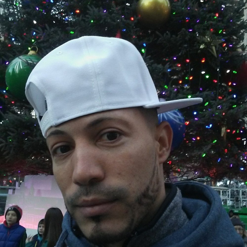 Meet your Posher, Alex j