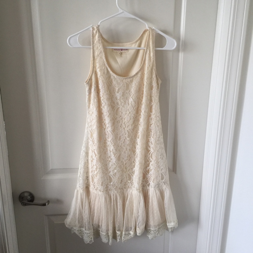 Lace dress