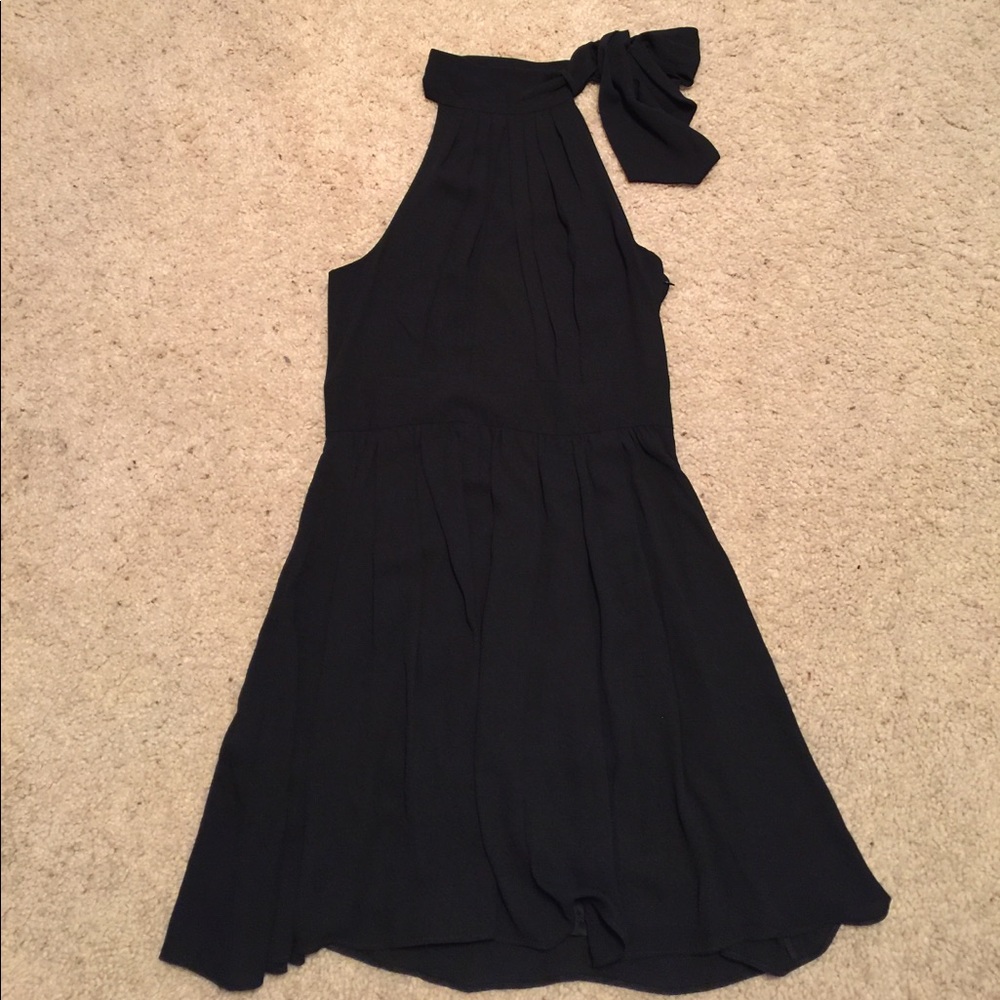 Express Halter Black Dress EUC Sz 4