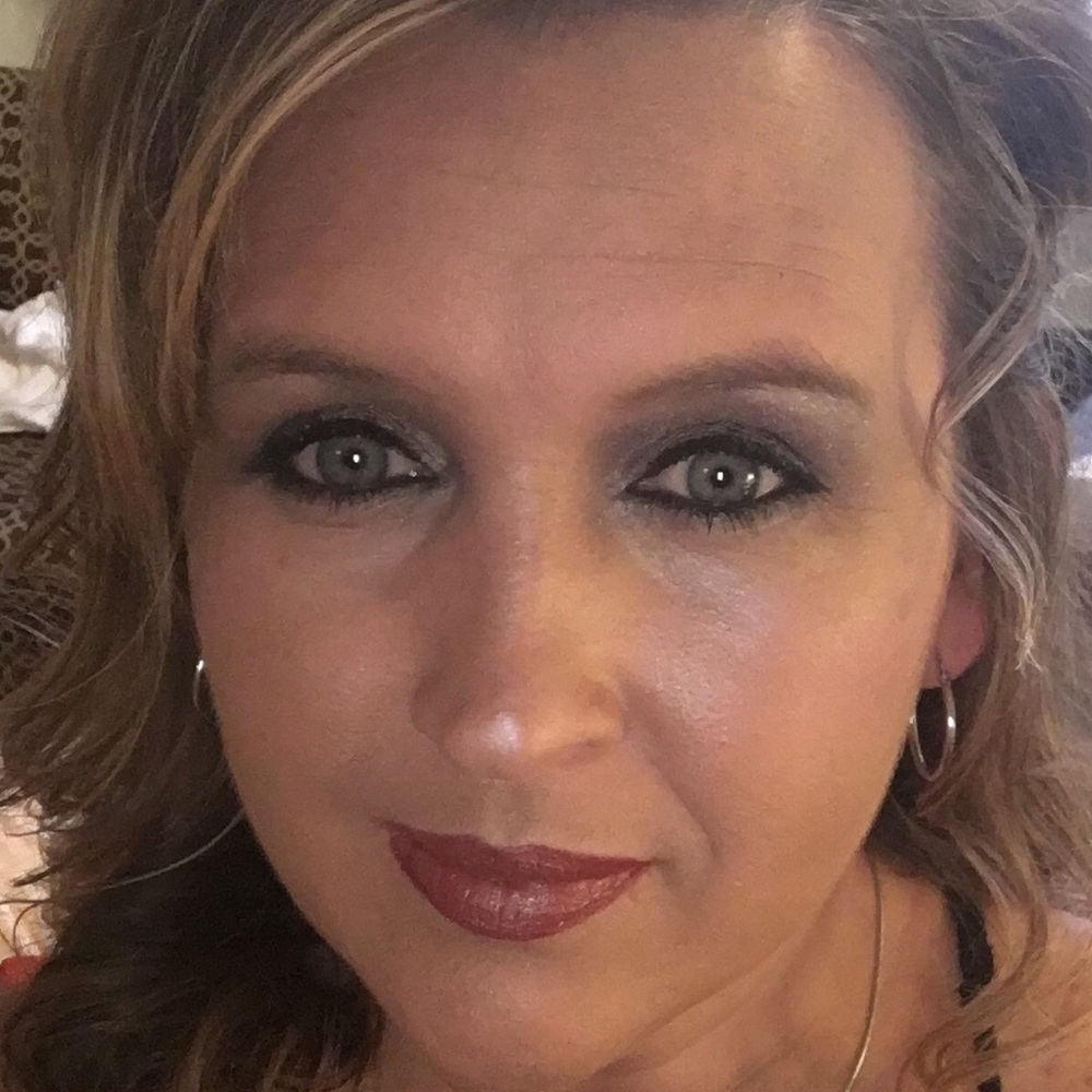 Meet your Posher, Wendy