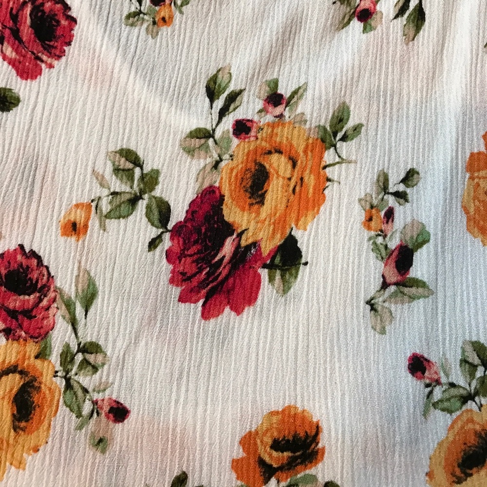 Rose Top! - Picture 4 of 4