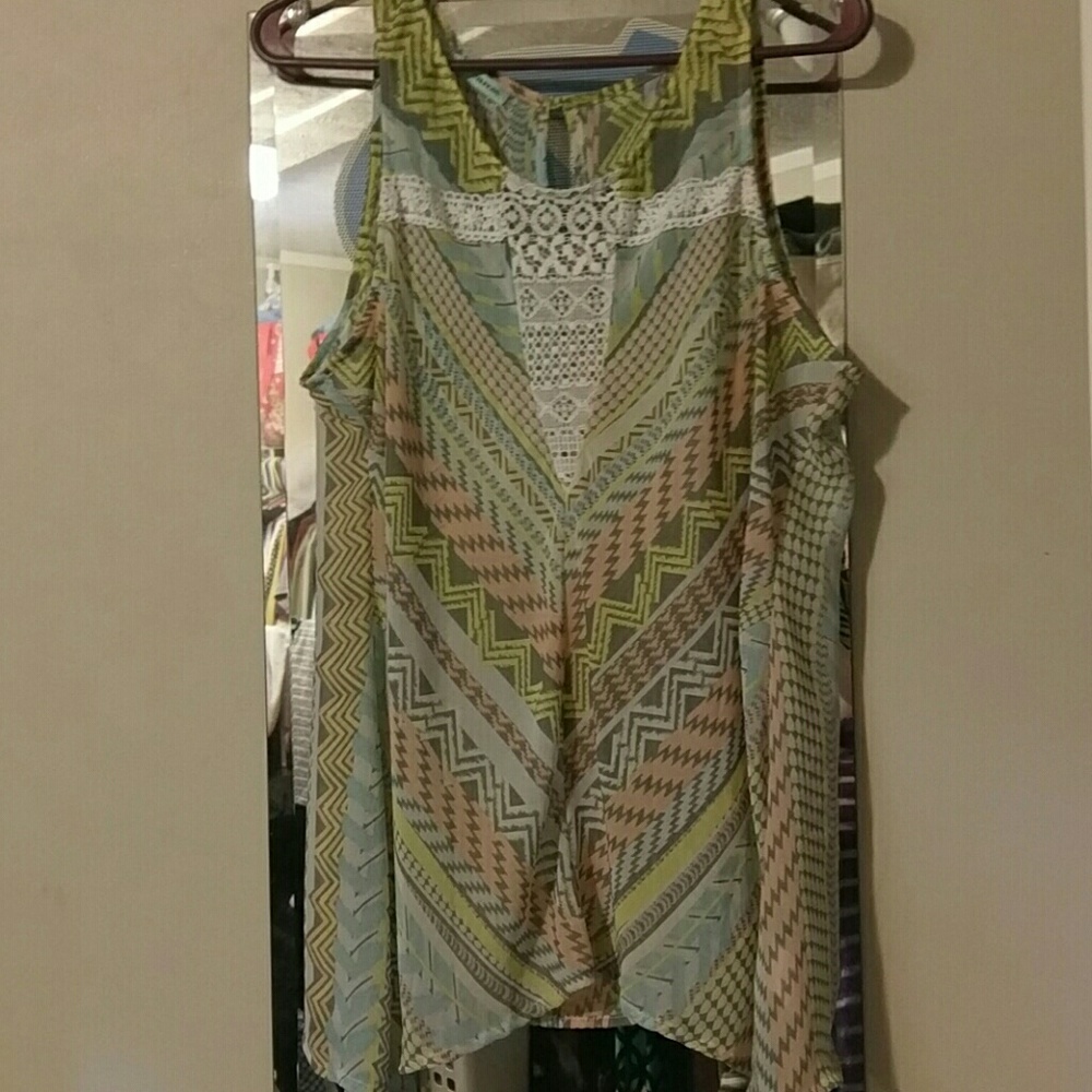Aztec flowy tank